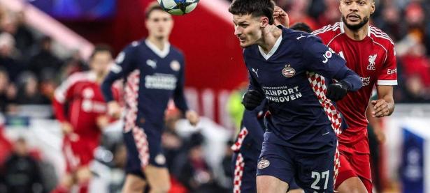 28Circle-西汉姆发布备战花絮；赛后造点机会；欧冠任务艰巨；阵容厚度经受考验的简单介绍