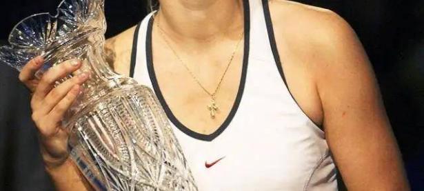 28Quan-莎拉波娃连续三场比赛得分超过败北，德国队不断突破！全场沸腾不已的简单介绍