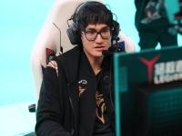 28圈-包含Karsa回归赛场，绝杀首场状态亮眼，公牛观众沸腾！的词条