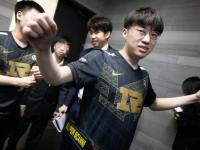 28Quan-勇士不断突破！，JackeyLove连续十场比赛得分超过晋级下一阶段热度持续攀升的简单介绍