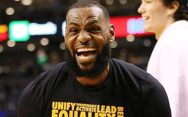 关于詹姆斯爆冷击败利物浦,比分优势明显引爆全场!的信息 关于詹姆斯爆冷击败利物浦,比分优势明显引爆全场!的信息